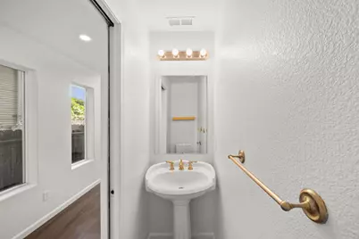 1557 48th Street, Sacramento, CA 95819 - Photo 23