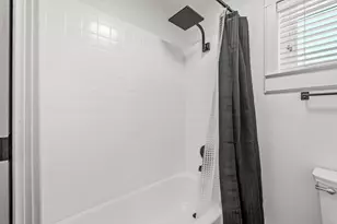 649 38th St, Sacramento, CA 95816 - Photo 21