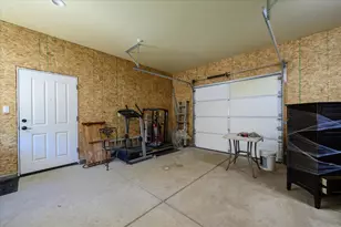 8725 Jonnie Way, Fair Oaks, CA 95628 - Photo 29