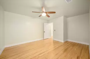 8725 Jonnie Way, Fair Oaks, CA 95628 - Photo 13