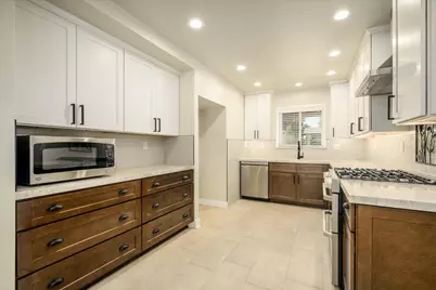 8725 Jonnie Way, Fair Oaks, CA 95628 - Photo 5