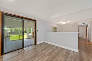 10039 Elk Grove Florin Rd, Elk Grove, CA 95624 - Photo 17