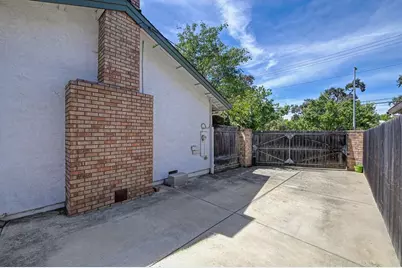 10039 Elk Grove Florin Road, Elk Grove, CA 95624 - Photo 51