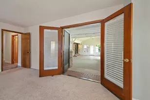 10039 Elk Grove Florin Rd, Elk Grove, CA 95624 - Photo 41