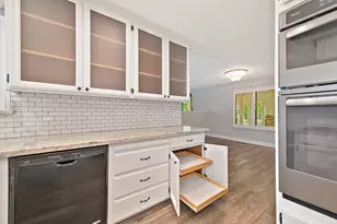 10039 Elk Grove Florin Rd, Elk Grove, CA 95624 - Photo 25
