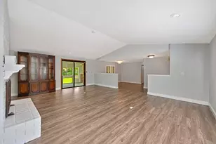 10039 Elk Grove Florin Rd, Elk Grove, CA 95624 - Photo 11