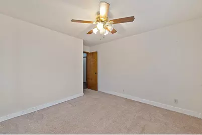 10039 Elk Grove Florin Road, Elk Grove, CA 95624 - Photo 29