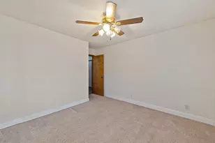 10039 Elk Grove Florin Rd, Elk Grove, CA 95624 - Photo 29