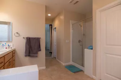 4869 Langley Way, Merced, CA 95348 - Photo 17