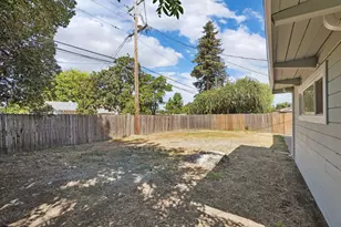 6327 N Pershing Ave, Stockton, CA 95207 - Photo 23
