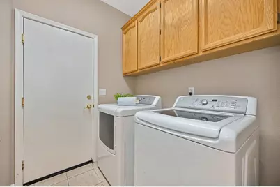 325 Leckenby Way, Folsom, CA 95630 - Photo 33