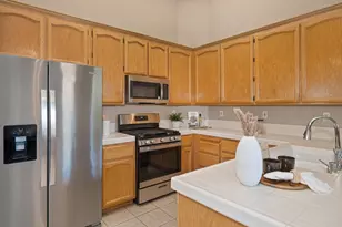 325 Leckenby Way, Folsom, CA 95630 - Photo 19