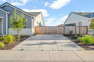 8334 Orla Wy, Elk Grove, CA 95757 - Photo 5