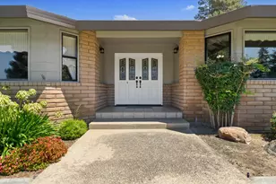 9612 La Posada Dr, Oakdale, CA 95361 - Photo 5