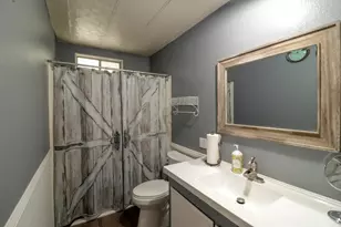 E Yosemite Ave, Manteca, CA 95336 - Photo 9