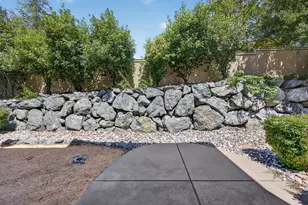 8221 Ashcrest Ln, Fair Oaks, CA 95628 - Photo 45
