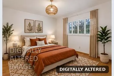 6573 S Land Park Drive, Sacramento, CA 95831 - Photo 7