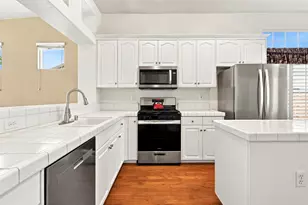 1738 Matterhorn St, Manteca, CA 95337 - Photo 11