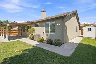 1738 Matterhorn St, Manteca, CA 95337 - Photo 27