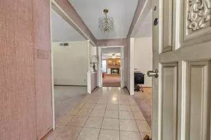 587 W Donna Dr, Merced, CA 95348 - Photo 11