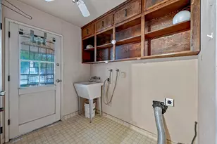 587 W Donna Dr, Merced, CA 95348 - Photo 21