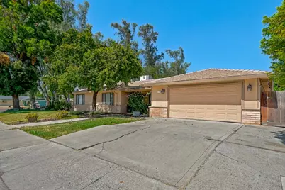 587 W Donna Drive, Merced, CA 95348 - Photo 1