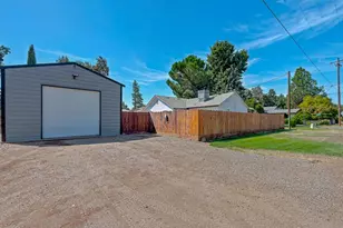 15994 3rd St, Snelling, CA 95369 - Photo 7