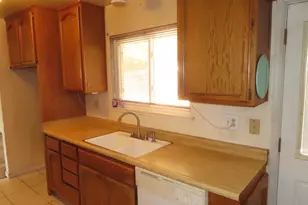 7235 Larchmont Dr, North Highlands, CA 95660 - Photo 5