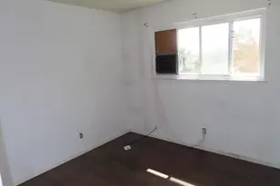 7235 Larchmont Dr, North Highlands, CA 95660 - Photo 13