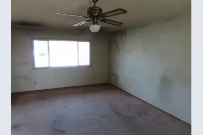 7235 Larchmont Drive, North Highlands, CA 95660 - Photo 3