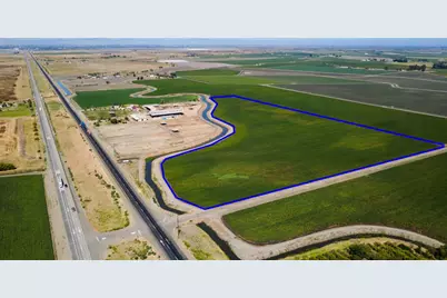 18 Box Car, Los Banos, CA 93635 - Photo 11