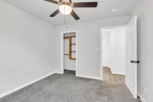 6321 35th Ave, Sacramento, CA 95824 - Photo 41