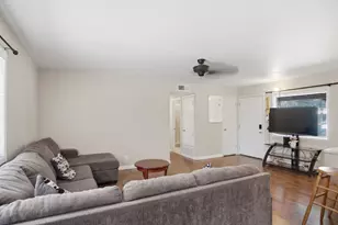 354 N Santa Inez St, Los Banos, CA 93635 - Photo 9