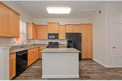 10840 Nederland Way, Rancho Cordova, CA 95670 - Photo 19