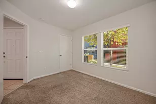 10840 Nederland Way, Rancho Cordova, CA 95670 - Photo 11