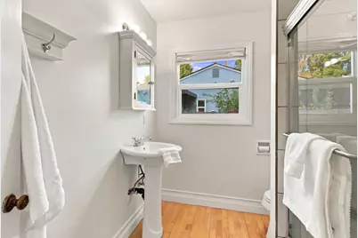 525 Dudley Way, Sacramento, CA 95818 - Photo 17