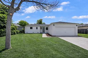 2208 Cornwell Ave, Modesto, CA 95350 - Photo 1