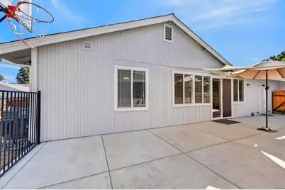5345 Jade Creek Way, Elk Grove, CA 95758 - Photo 39