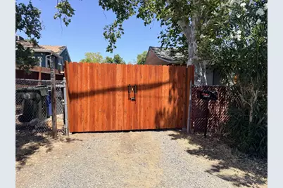 3421 Douglas Street, Sacramento, CA 95838 - Photo 27