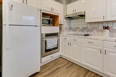 2740 Northglen Street, Sacramento, CA 95833 - Photo 11