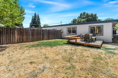 2597 Capitales Drive, Rancho Cordova, CA 95670 - Photo 41