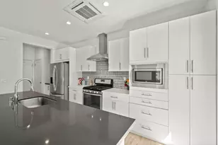 2689 Cleat Ln, Sacramento, CA 95818 - Photo 9