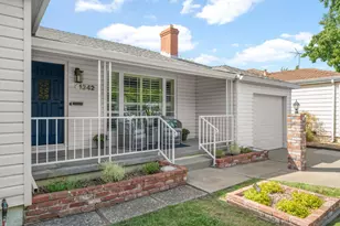 1342 61st St, Sacramento, CA 95819 - Photo 5