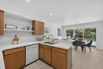 8161 Toyon Avenue, Fair Oaks, CA 95628 - Photo 15