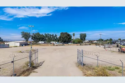 3912 Davis Avenue, Modesto, CA 95357 - Photo 5