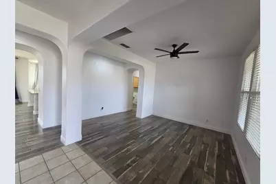 2116 Greenhorn Creek Circle, Plumas Lake, CA 95961 - Photo 9