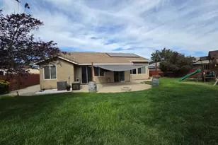 2116 Greenhorn Creek Cir, Plumas Lake, CA 95961 - Photo 39