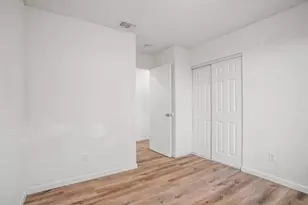 6905 Woodside Dr, Sacramento, CA 95842 - Photo 27