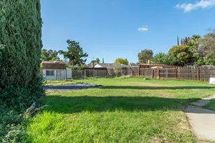 6905 Woodside Dr, Sacramento, CA 95842 - Photo 29