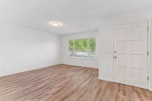 6905 Woodside Dr, Sacramento, CA 95842 - Photo 3